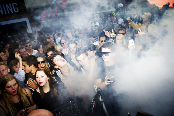 Distortion skrotter fest i indre by
