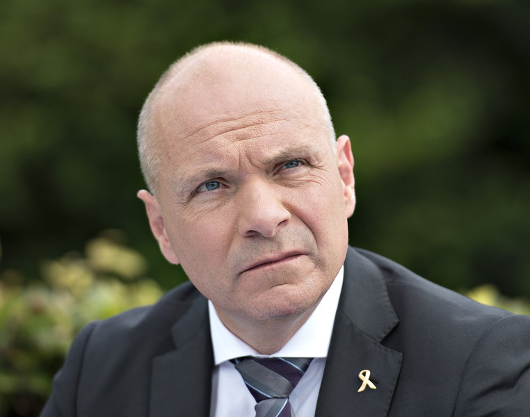 kendte bryster Helvede er løs i laks gade kendte bryster Helvede er løs i laks gade