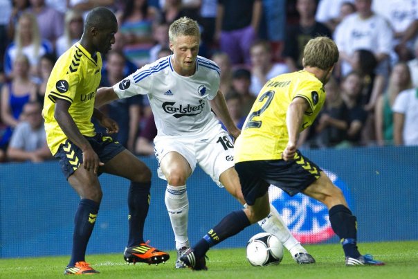 Superliga FCK - Brøndby. Franck Semou, Nicolai Jørgensen og Anders Randrup. (Foto: Jens Nørgaard Larsen/Scanpix 2012) Foto: Jens Nørgaard Larsen
