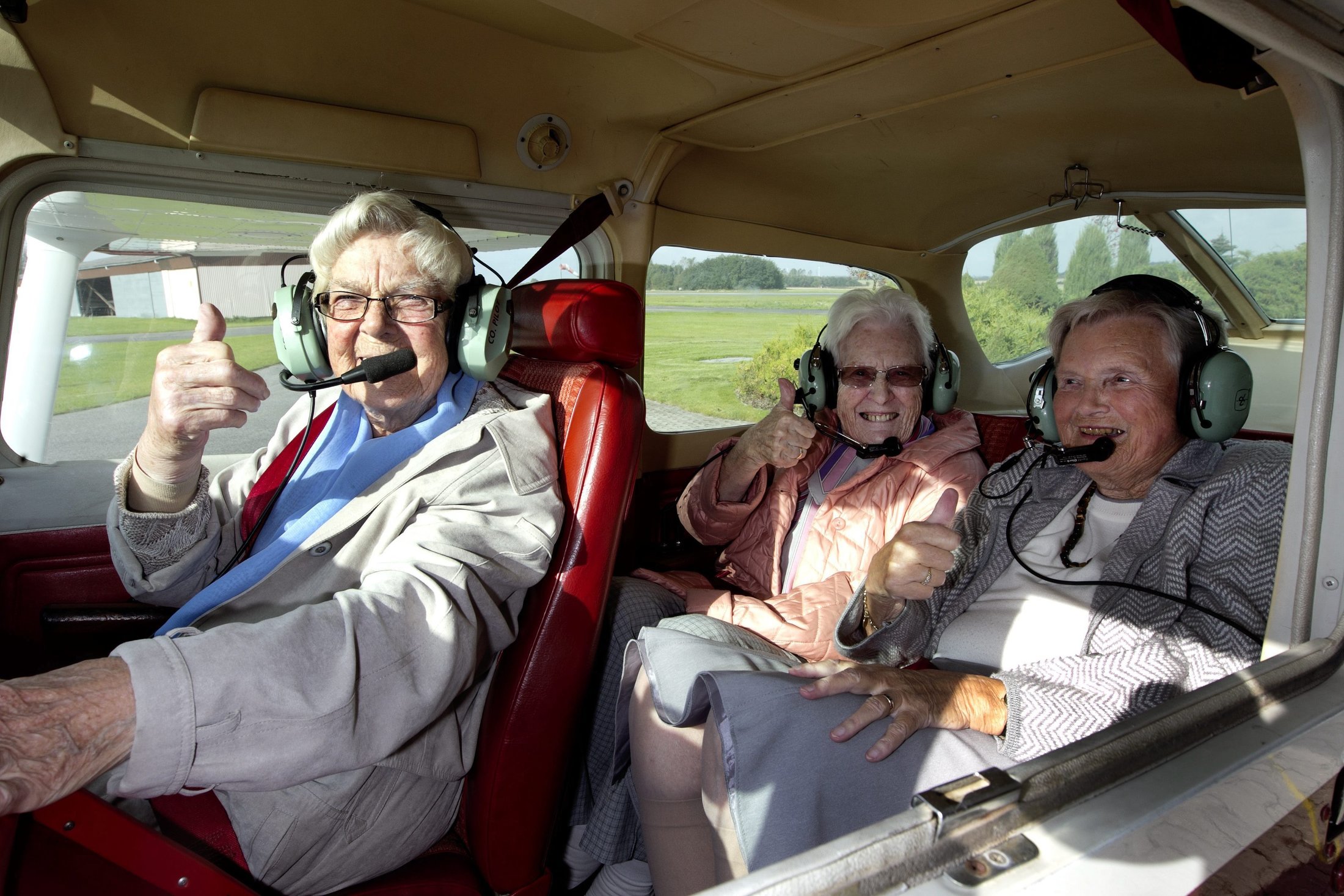 randers En flyvende farmor med veninder artikel randers En flyvende farmor med veninder artikel