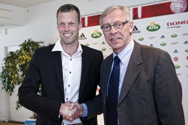 Morten Wieghorst og DBUs generalsekretær Jim Stjerne Hansen Foto: Jens Nørgaard Larsen