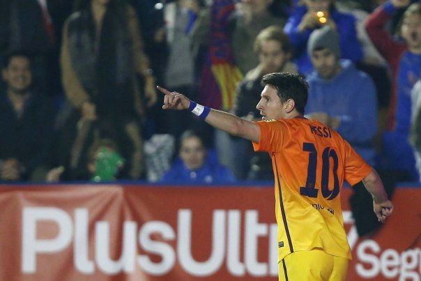 Lionel Messi scorede nok en gang to mål for FC Barcelona, som søndag aften vandt 4-0 ude over Levante. Foto: JOSE JORDAN
