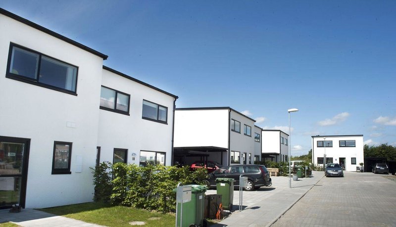 Par købte bolig af firma 16 dage efter, at firmaet havde fået køb ...