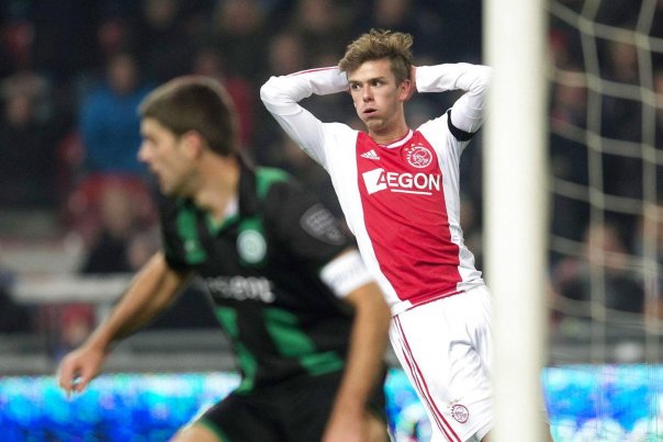 Lucas Andersen ærgrer sig efter et godt forsøg i sin debut for Ajax mod Groningen i weekenden. Foto: OLAF KRAAK