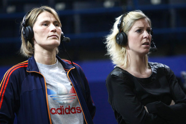 Anja Andersen - her sammen med Trine Jensen - har udviklet sig som menneske og lægger afstand til sin tidligere opførsel. Foto: sportxpress
