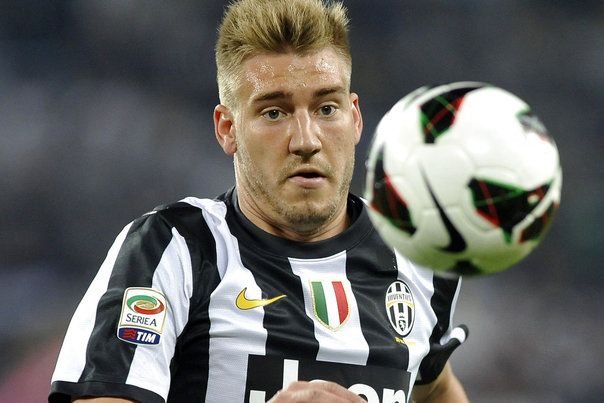 Giuseppe Marotta er ikke voldsomt imponeret over Nicklas Bendtner, som nu er ude de næste tre måneder. Foto: STRINGER/ITALY
