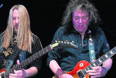 Y & T