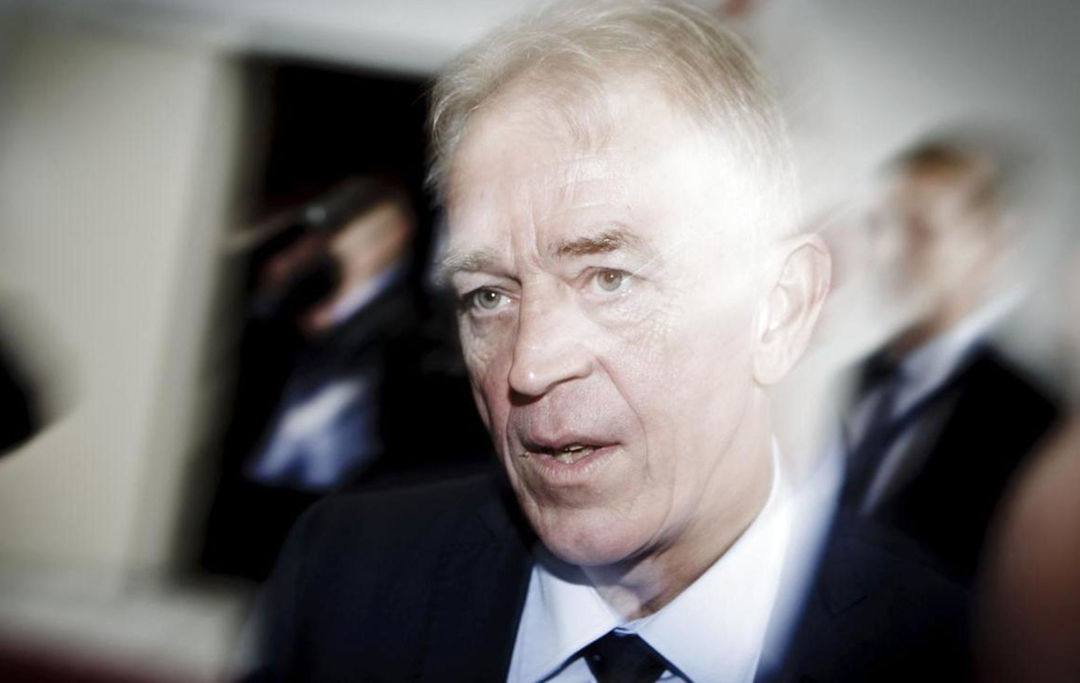 fjer betydning Helvede er løs fjer betydning Helvede er løs
